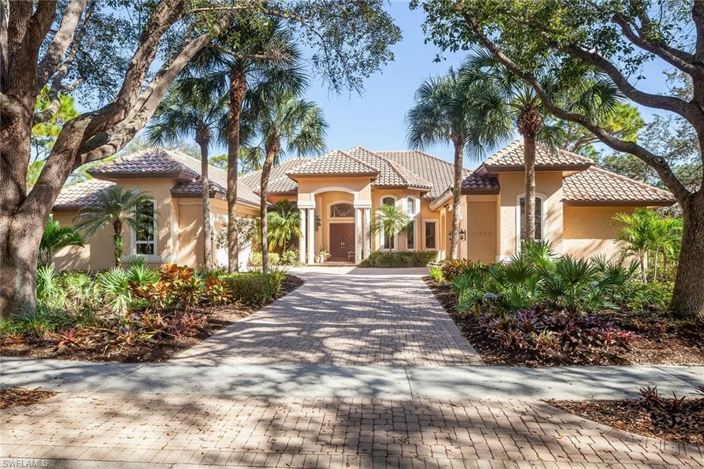 11988 Colliers Reserve DR NAPLES, FL 34110