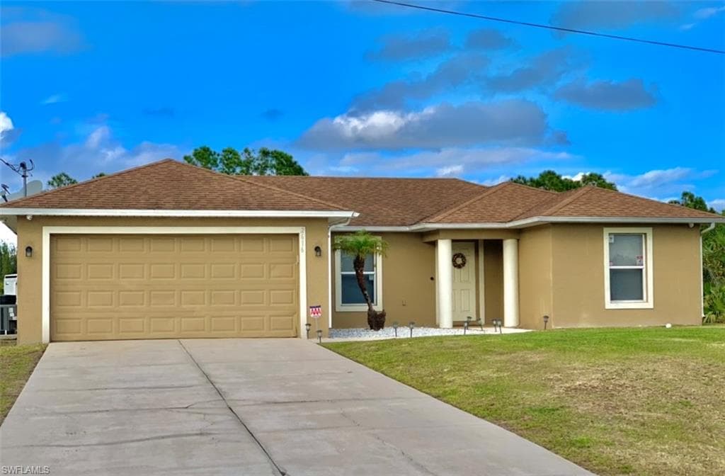 2616 27th ST W LEHIGH ACRES, FL 33971