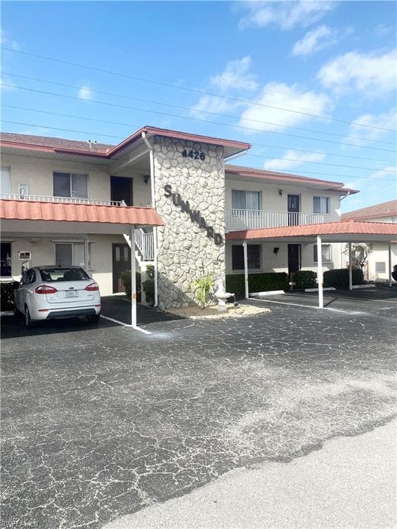 4426 Santa Barbara BLVD 201 CAPE CORAL, FL 33914