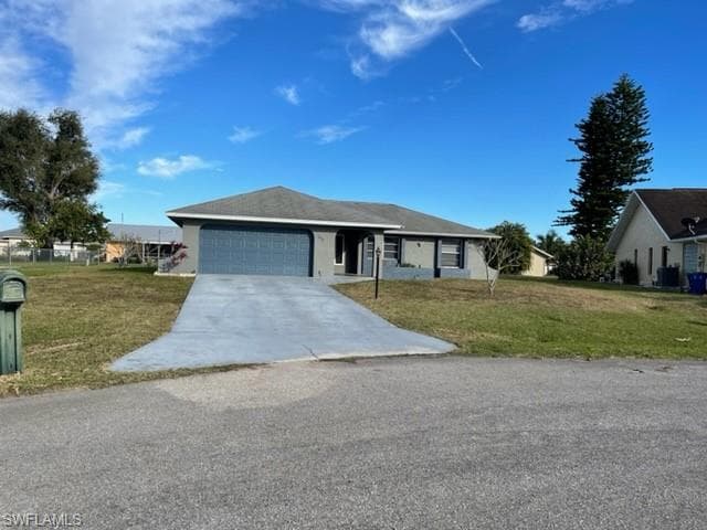 243 Laurent CT LEHIGH ACRES, FL 33936