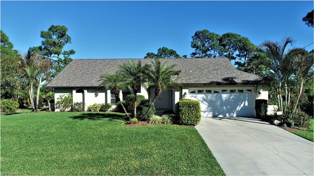 637 Flamingo AVE S LEHIGH ACRES, FL 33974