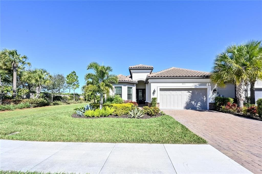8653 Dilillo CT NAPLES, FL 34119