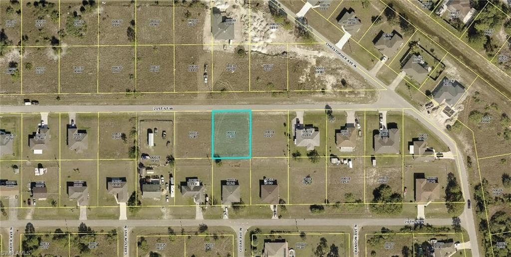 3811 21st ST W LEHIGH ACRES, FL 33971
