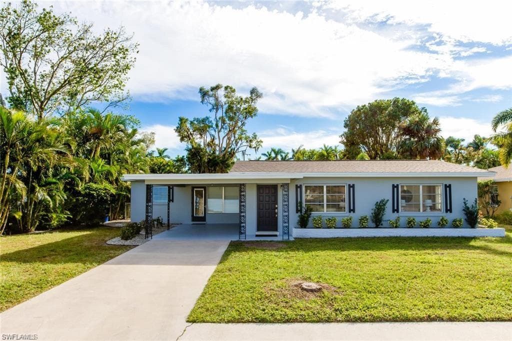 5521 Shaddelee LN W FORT MYERS, FL 33919