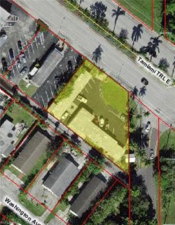 2486 Tamiami TRL E NAPLES, FL 34112
