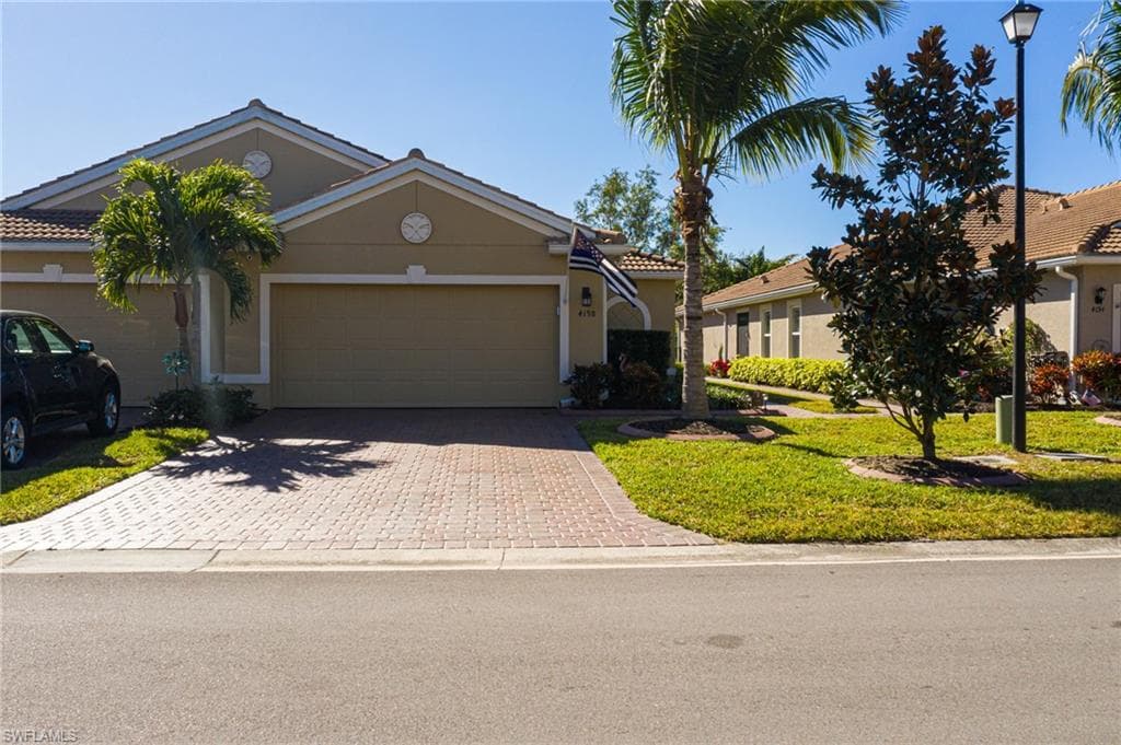 4198 DUTCHESS PARK RD FORT MYERS, FL 33916
