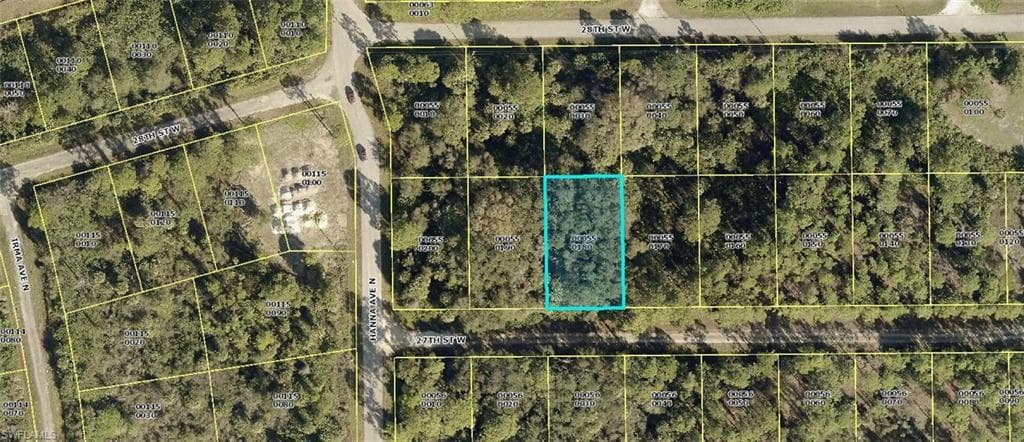 2764 27th ST W LEHIGH ACRES, FL 33971