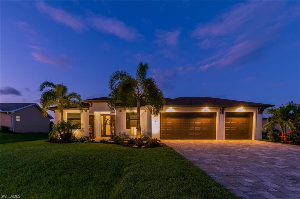 1001 33rd ST CAPE CORAL, FL 33914