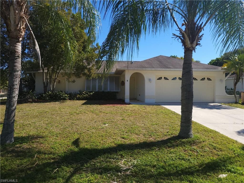 2325 SE 8th AVE CAPE CORAL, FL 33990