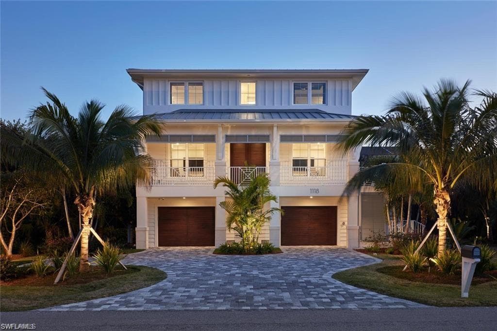1118 Sand Castle RD SANIBEL, FL 33957
