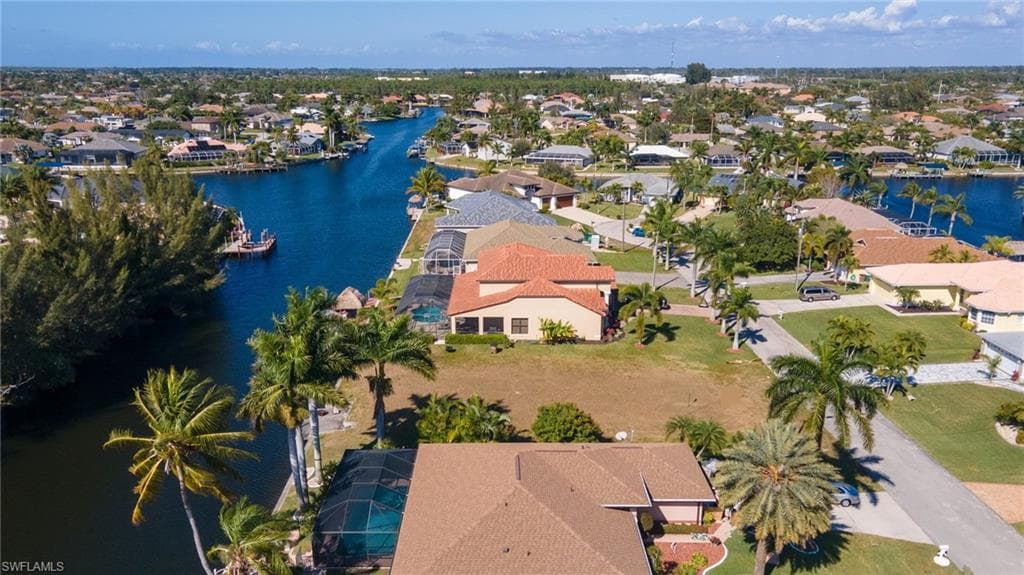 4118 SW 22nd CT CAPE CORAL, FL 33914