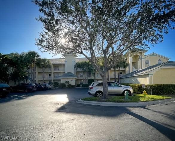 15495 Cedarwood LN 9-307 NAPLES, FL 34110