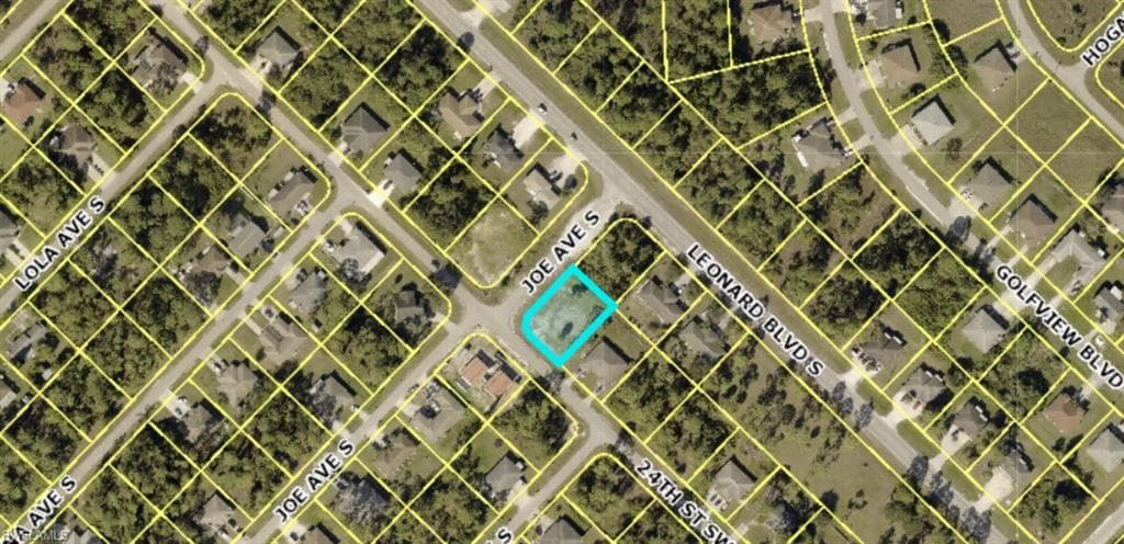 4944 24th ST SW LEHIGH ACRES, FL 33973
