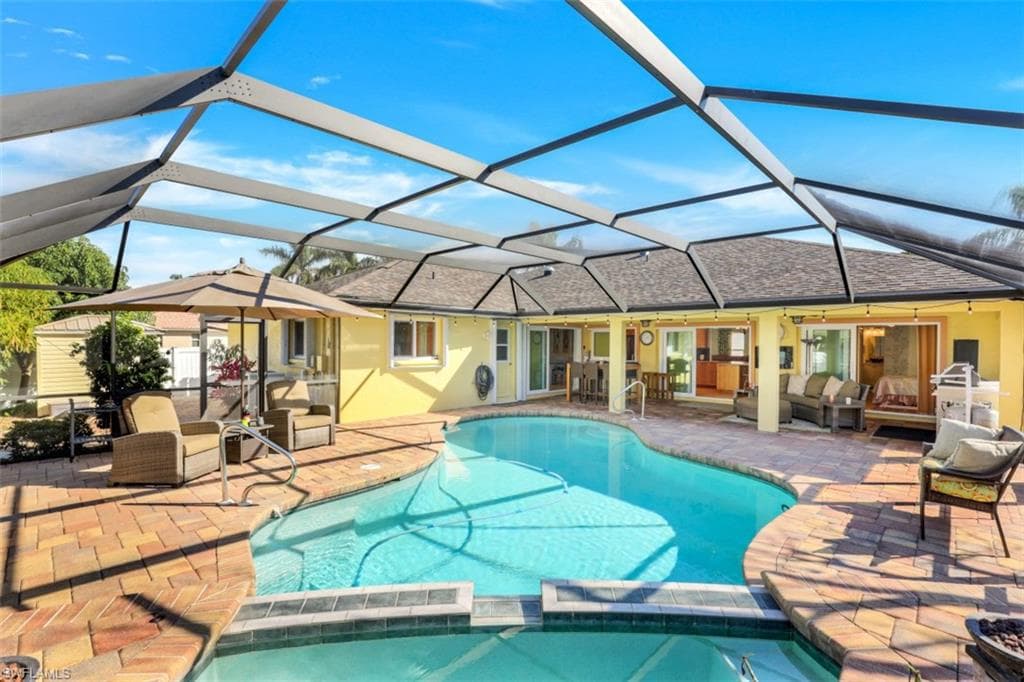 2623 SW 52nd LN CAPE CORAL, FL 33914