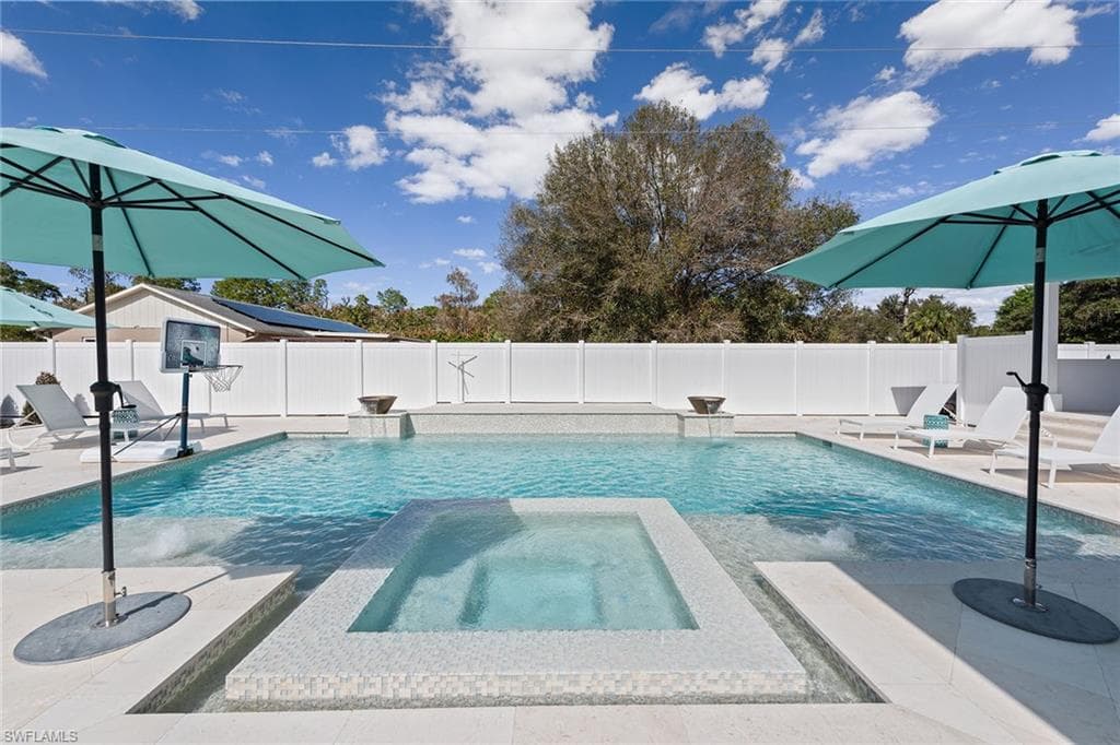 1420 27th ST SW NAPLES, FL 34117