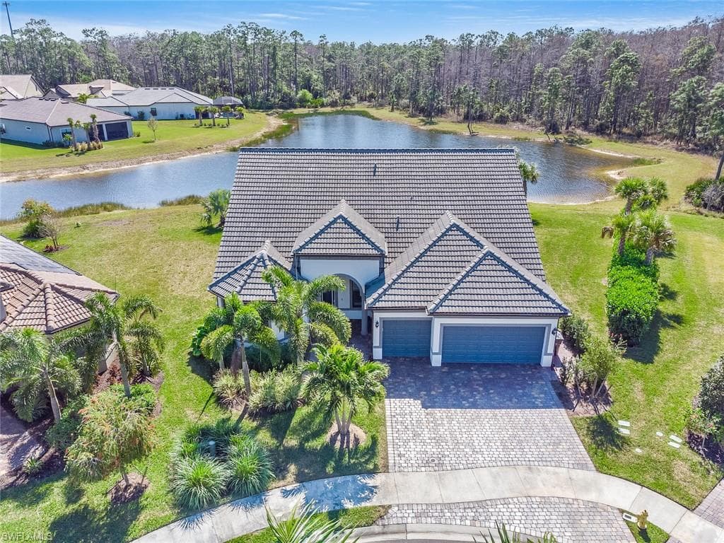 11247 Thurston Chase FORT MYERS, FL 33913