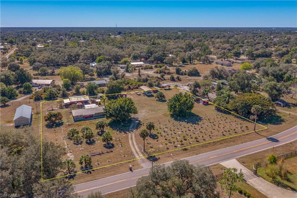 21800 N River RD ALVA, FL 33920