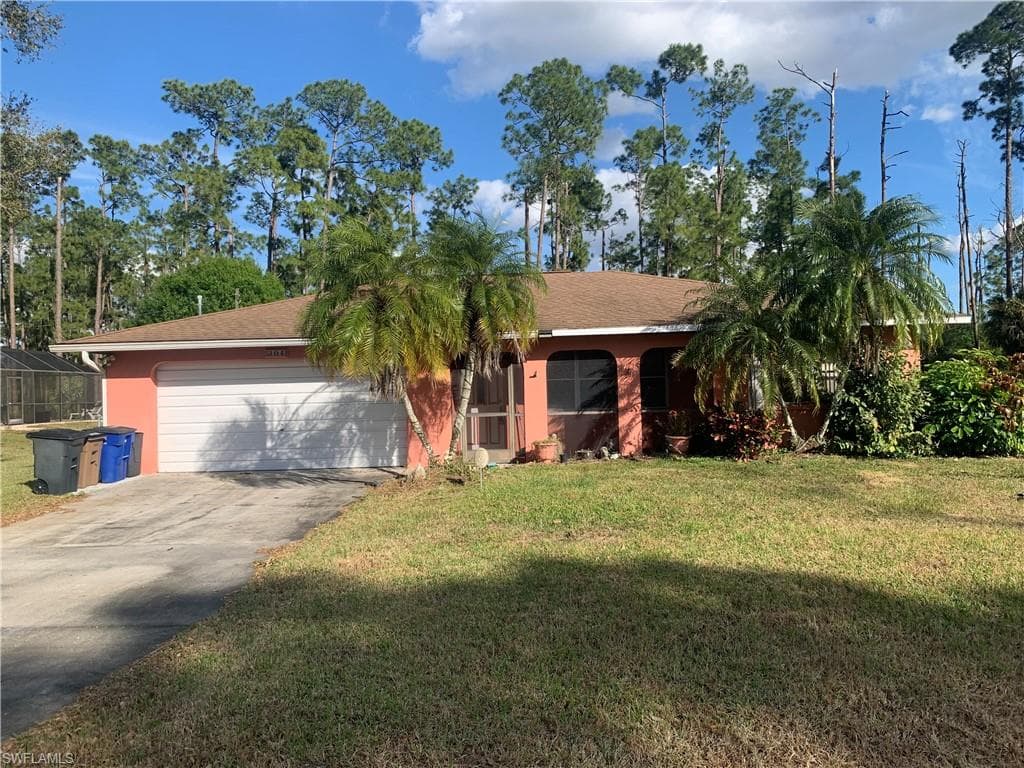 304 Jefferson AVE LEHIGH ACRES, FL 33936