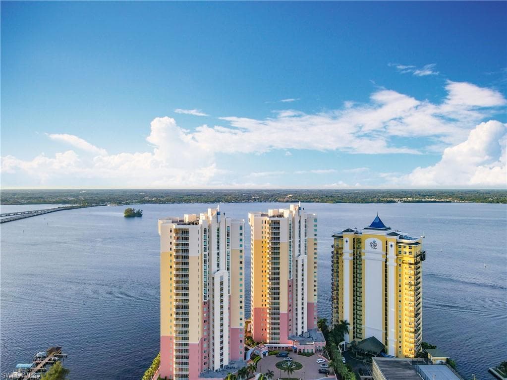 2745 1st ST 1206 FORT MYERS, FL 33916