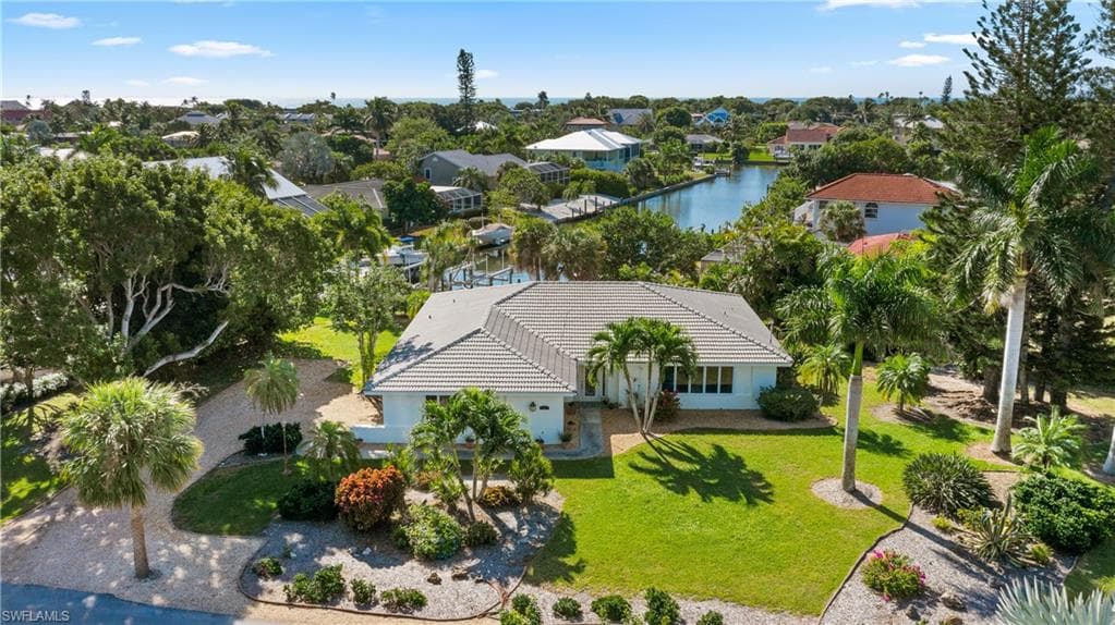 979 Whelk DR SANIBEL, FL 33957