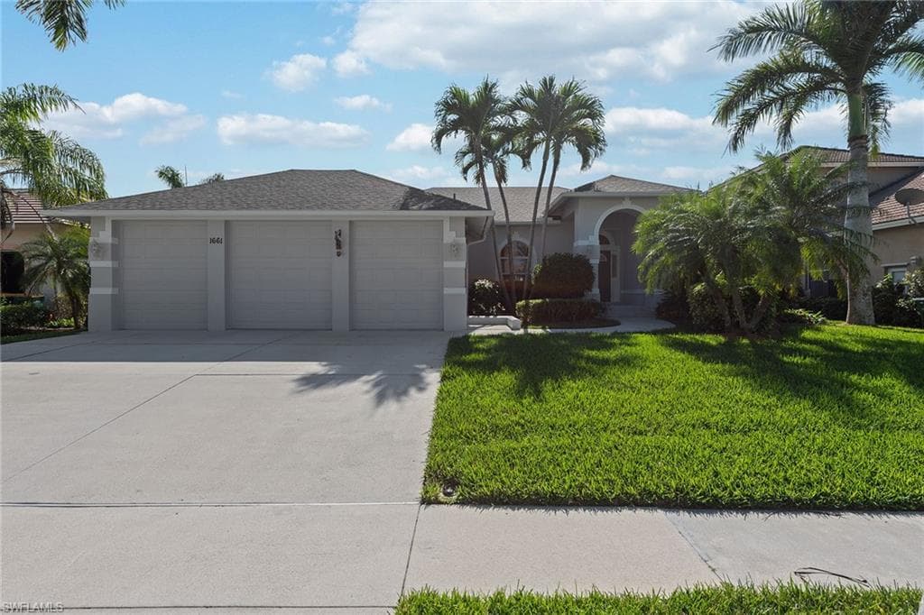 1661 Begonia CT MARCO ISLAND, FL 34145