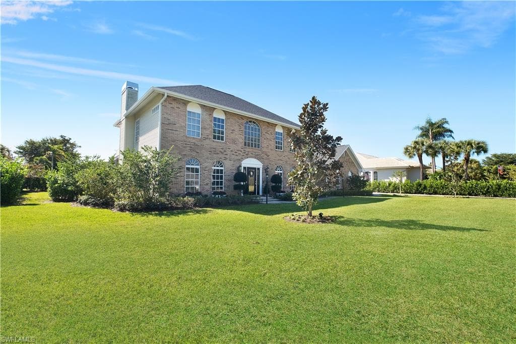 2013 Imperial DR E NAPLES, FL 34110