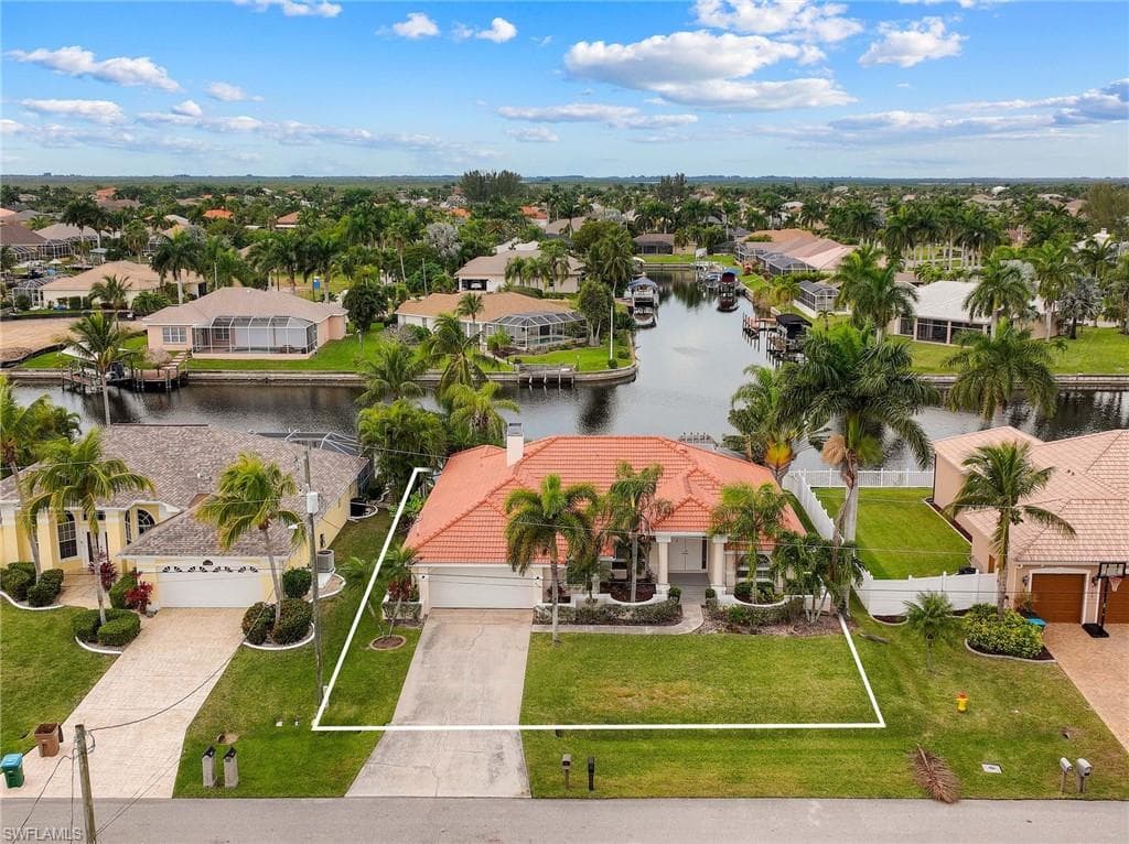 4110 SW 25th PL CAPE CORAL, FL 33914
