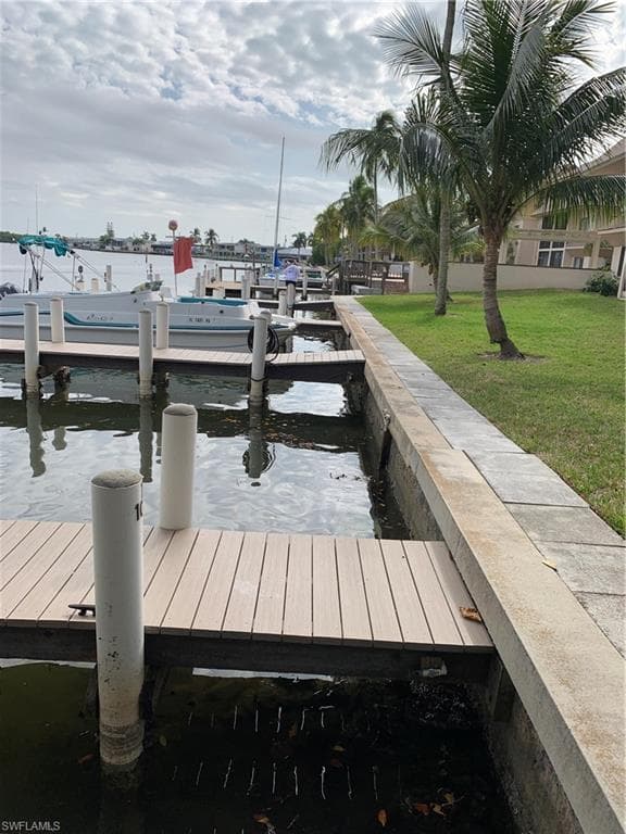 898 Buttonwood DR 103 FORT MYERS BEACH, FL 33931