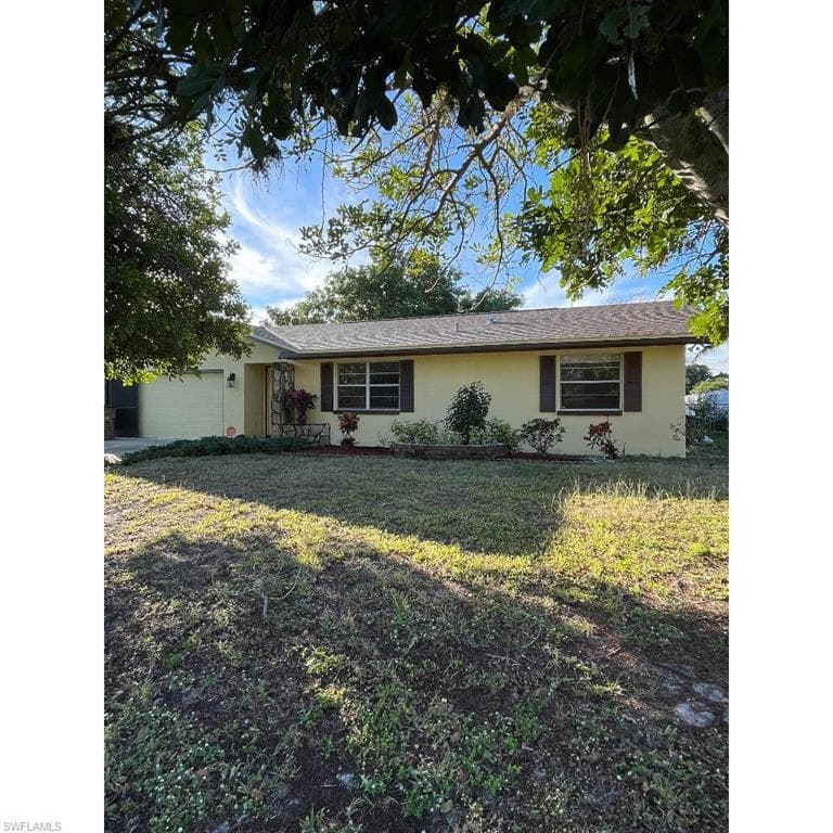 908 SE 19th TER CAPE CORAL, FL 33990