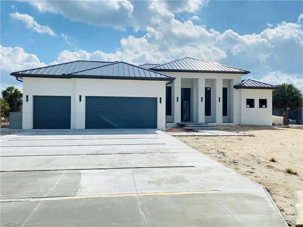 234 22nd AVE NE NAPLES, FL 34120