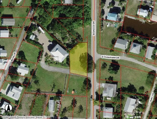 Smallwood DR CHOKOLOSKEE, FL 34138
