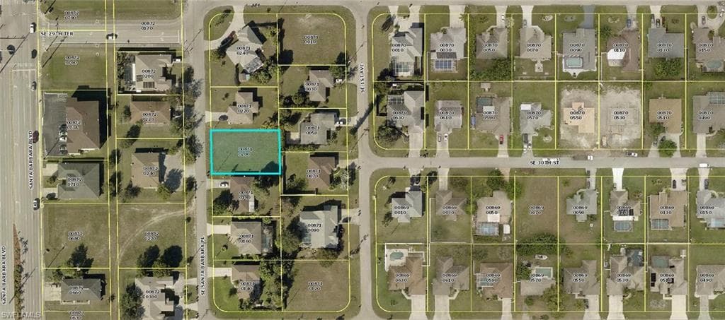 2933 SE Santa Barbara PL CAPE CORAL, FL 33904