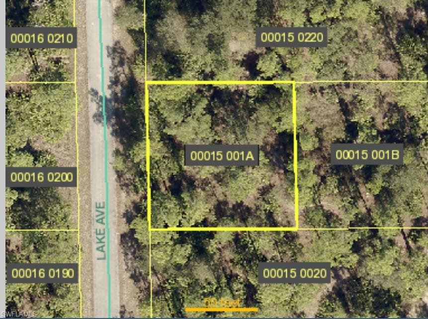 1718 Lake AVE LEHIGH ACRES, FL 33972