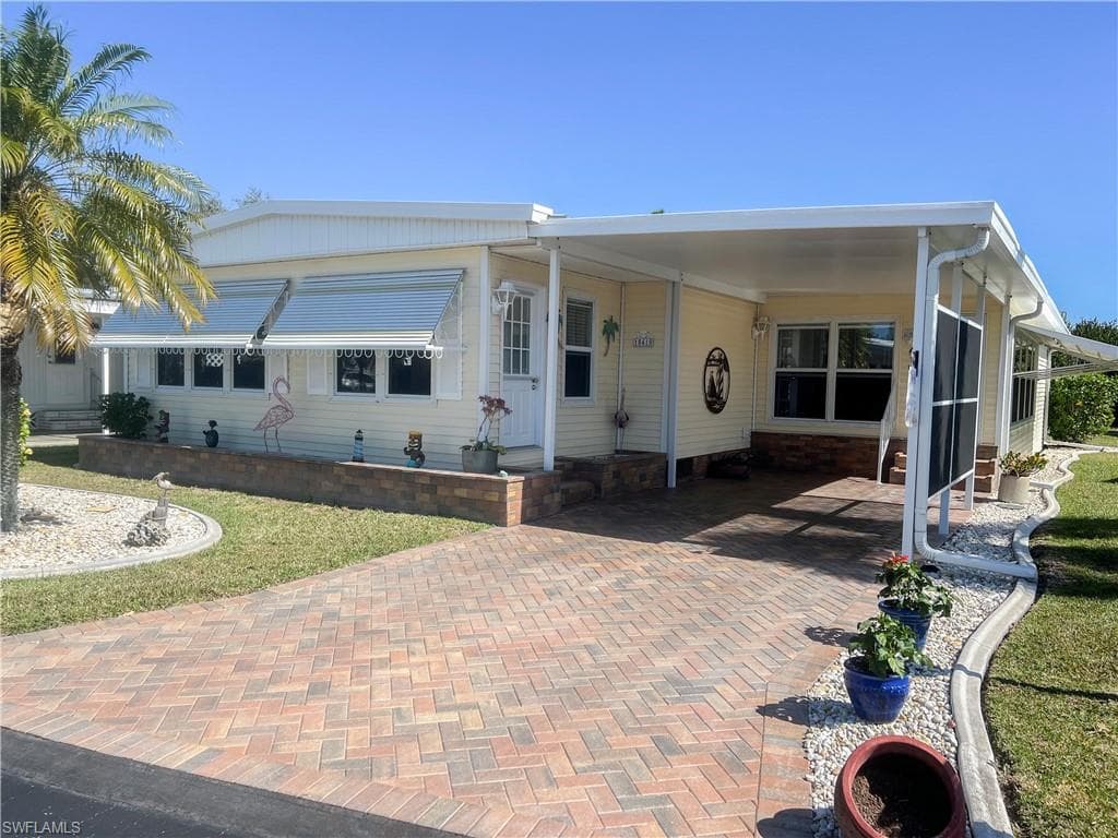 15410 Meadow CIR FORT MYERS, FL 33908