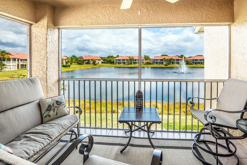 6600 Huntington Lakes CIR 201 NAPLES, FL 34119