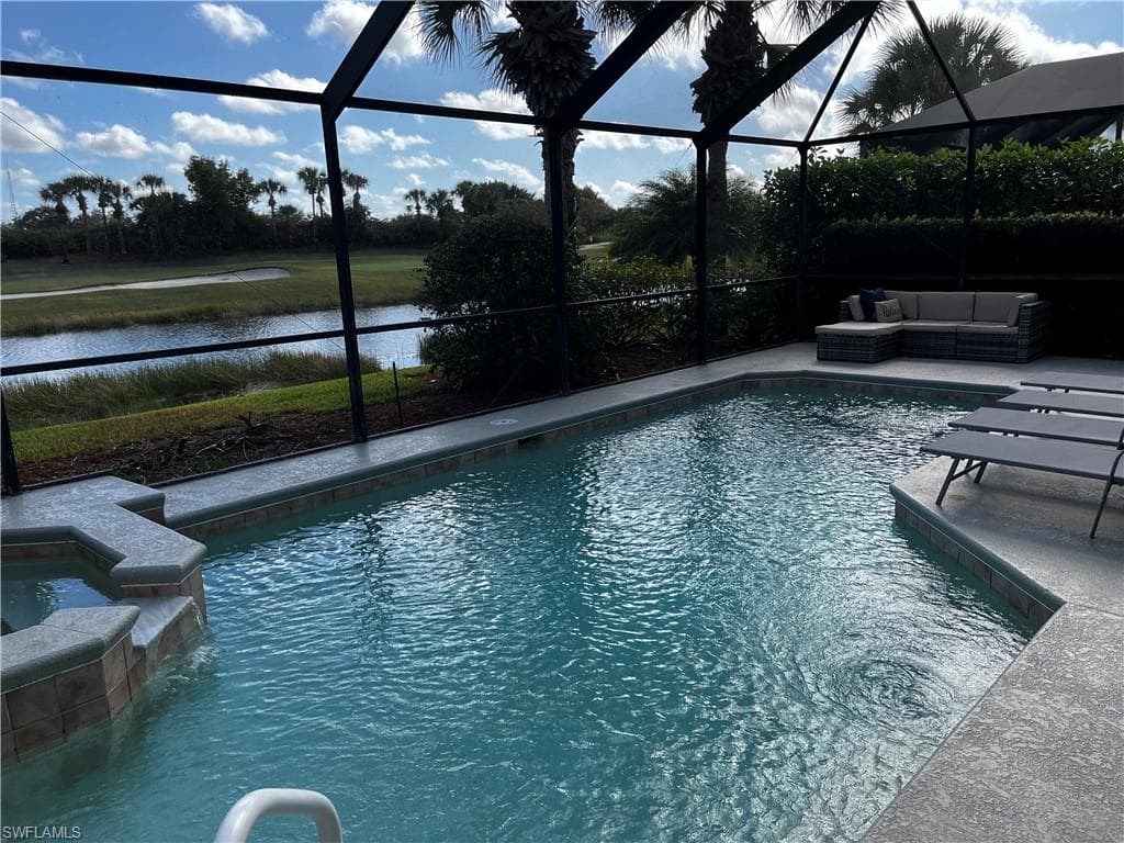 9318 Independence WAY FORT MYERS, FL 33913