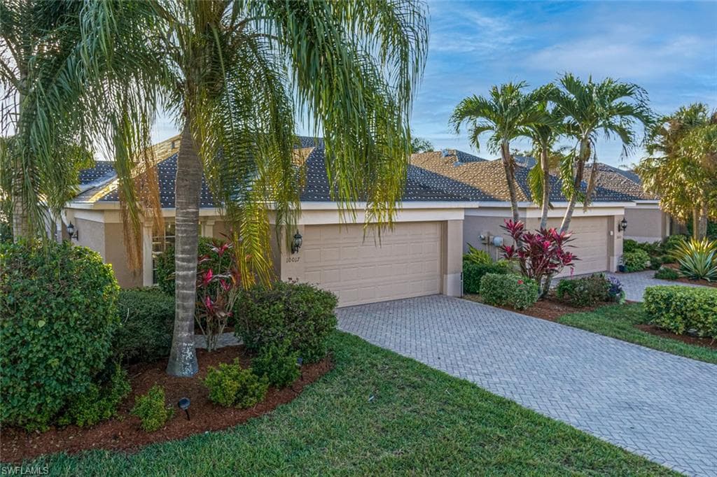 10017 Majestic AVE FORT MYERS, FL 33913