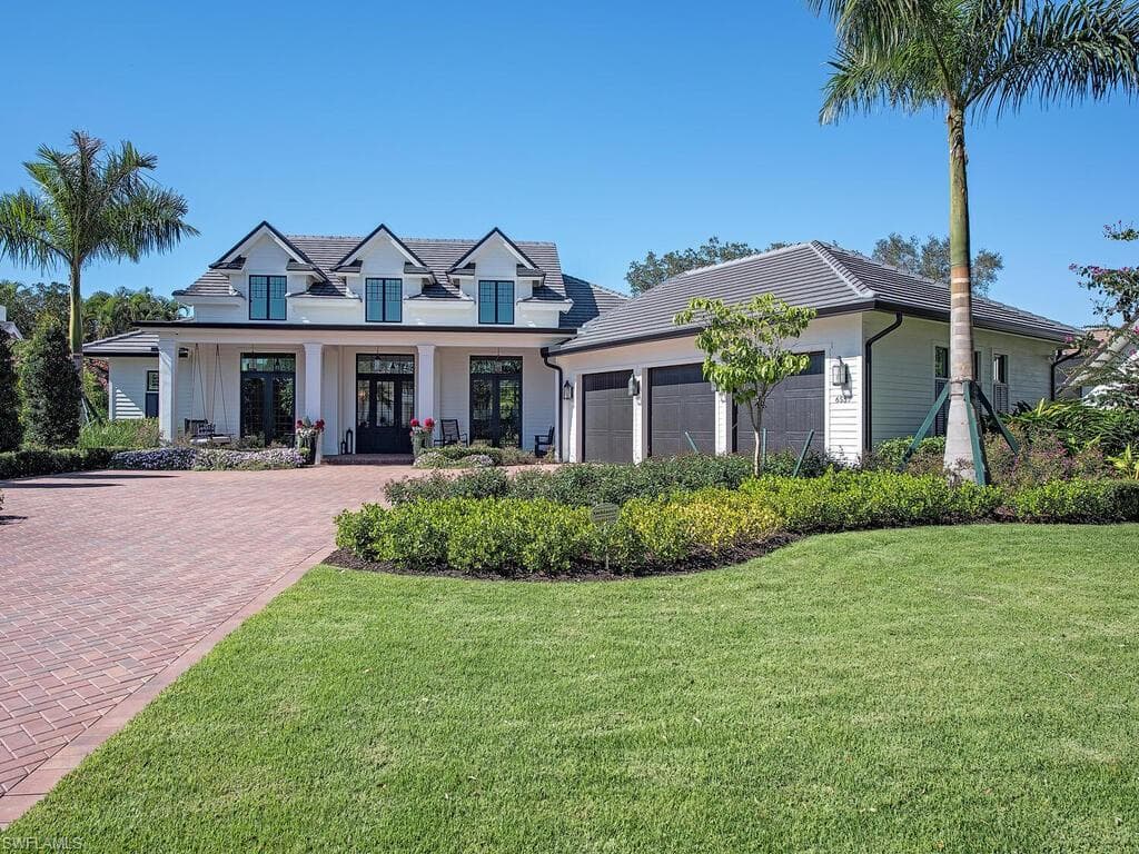 6557 Ridgewood DR NAPLES, FL 34108
