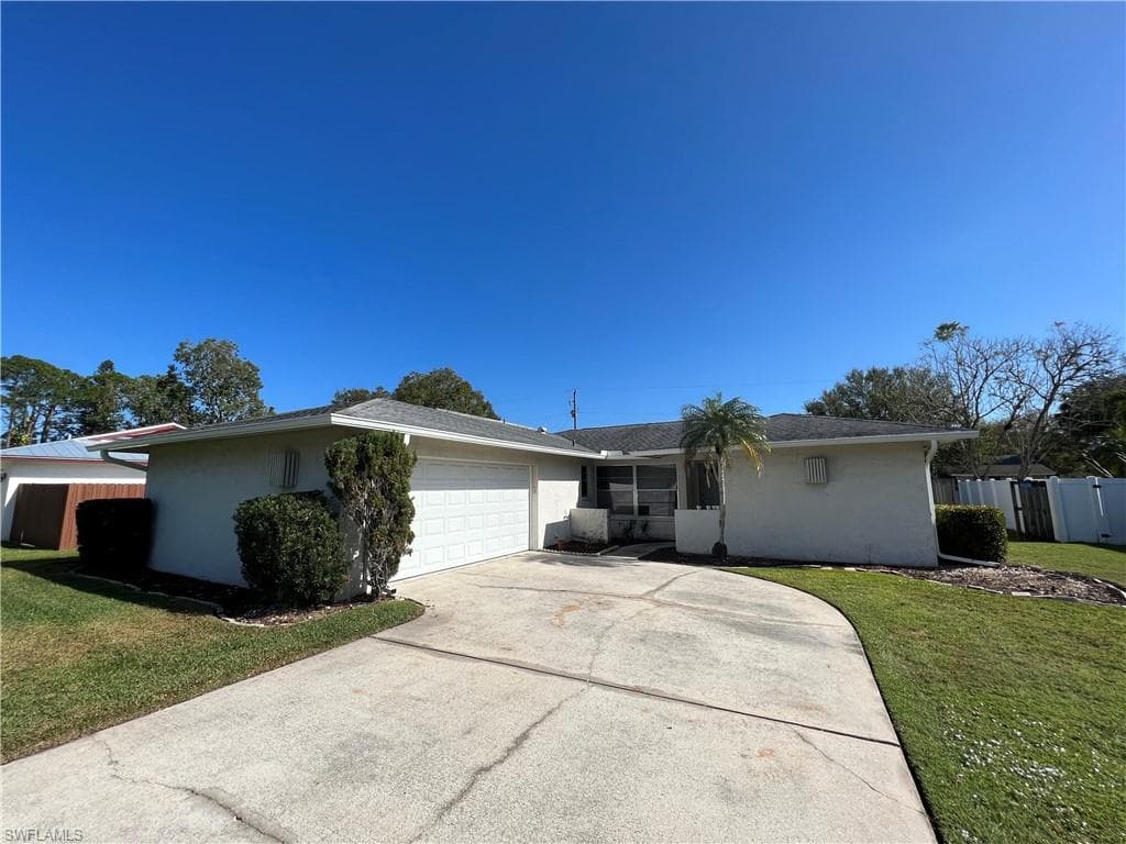 17056 Wayzata CT NORTH FORT MYERS, FL 33917