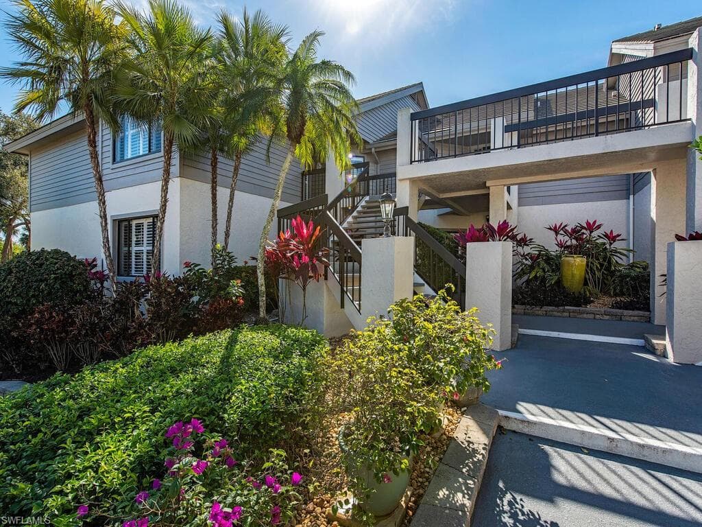 4021 Whiskey Pointe LN 206 BONITA SPRINGS, FL 34134