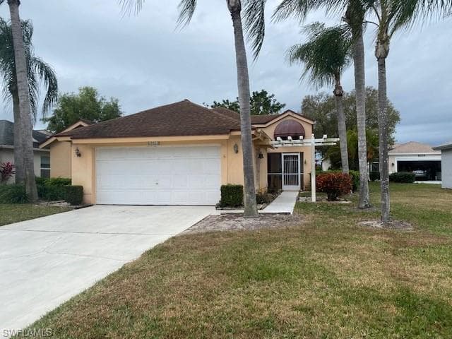 20822 Country Barn DR ESTERO, FL 33928