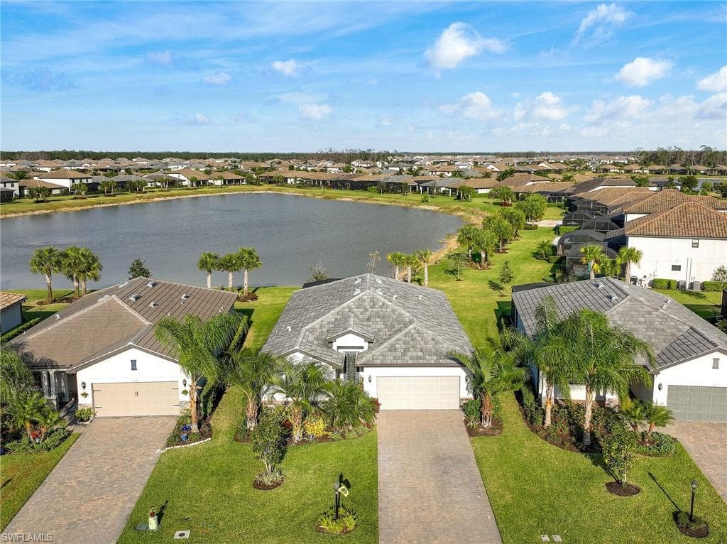 19893 Beverly Park RD ESTERO, FL 33928