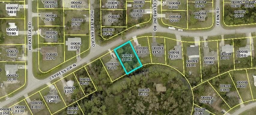 8316 Cypress DR N FORT MYERS, FL 33967