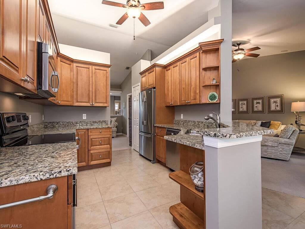 5616 Whisperwood BLVD 1104 NAPLES, FL 34110
