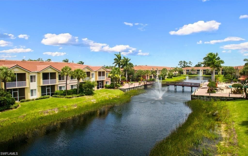 20121 Estero Gardens CIR 202 ESTERO, FL 33928
