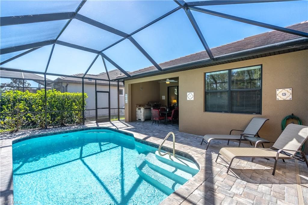 7678 Jacaranda LN NAPLES, FL 34114