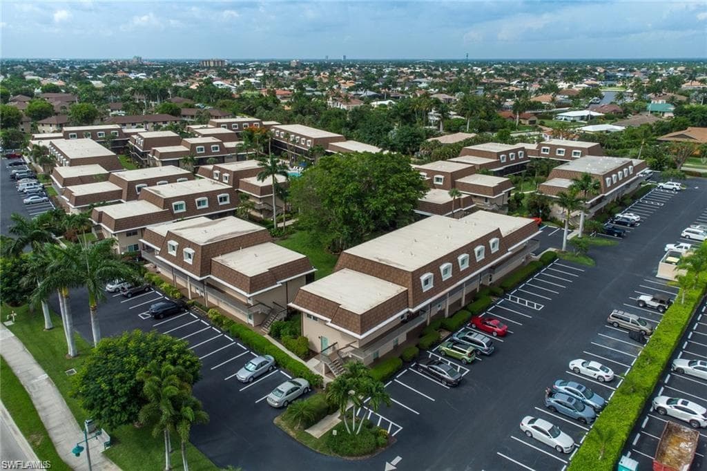 87 Collier BLVD D10 MARCO ISLAND, FL 34145