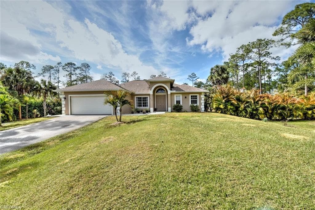 511 5th ST SW NAPLES, FL 34117