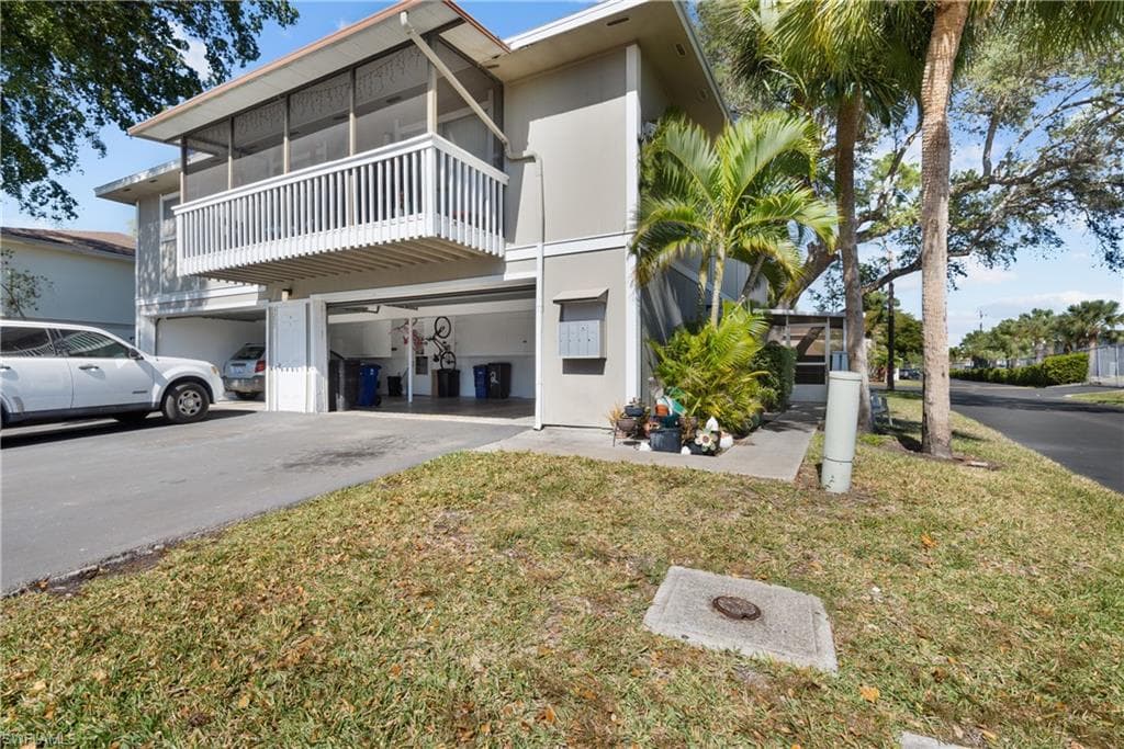 3257 Royal Canadian TRCE 2 FORT MYERS, FL 33907