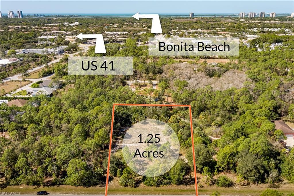 24742 Rodas DR BONITA SPRINGS, FL 34135